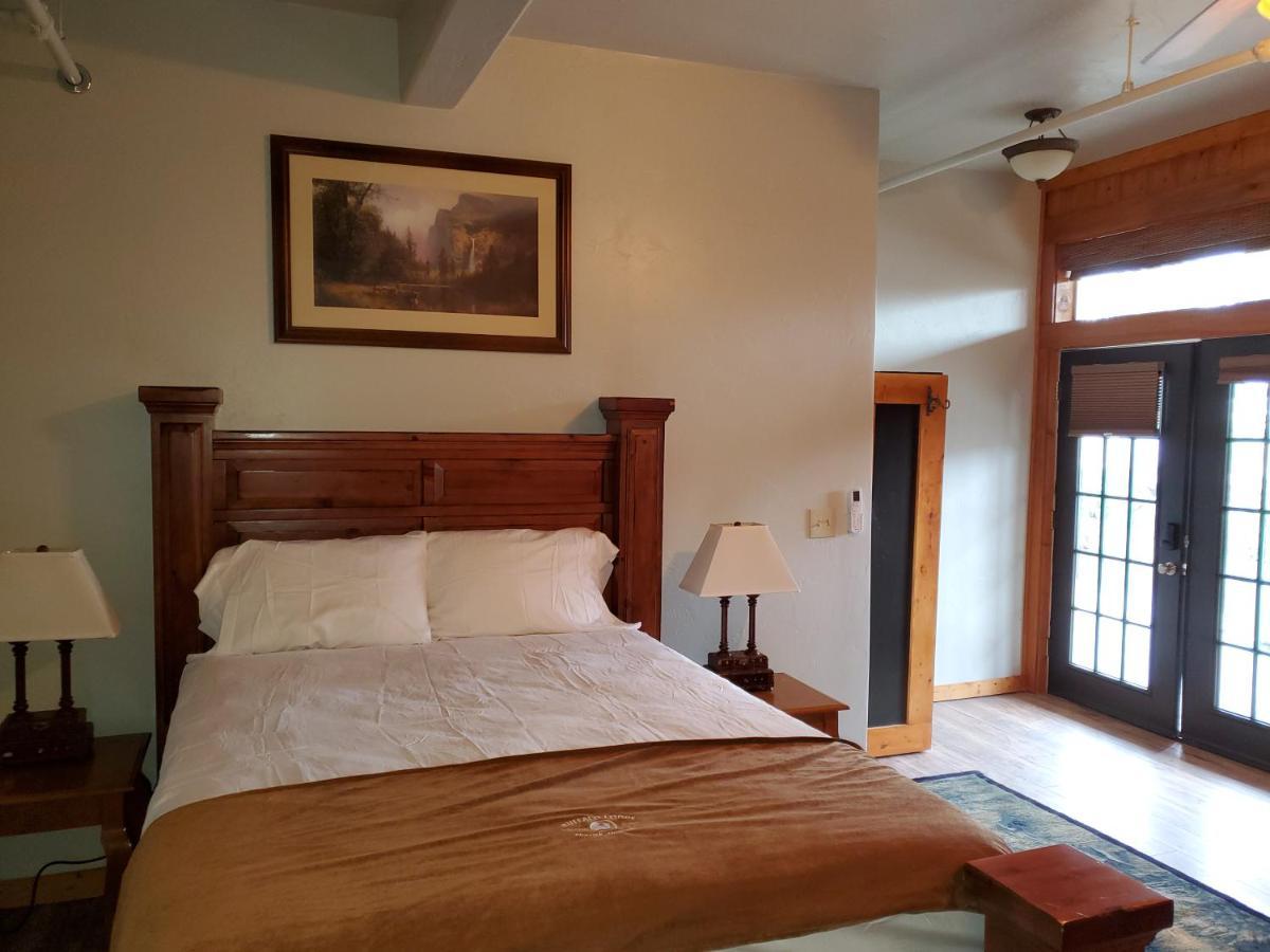 Buffalo Lodge Of Бигфорк Экстерьер фото